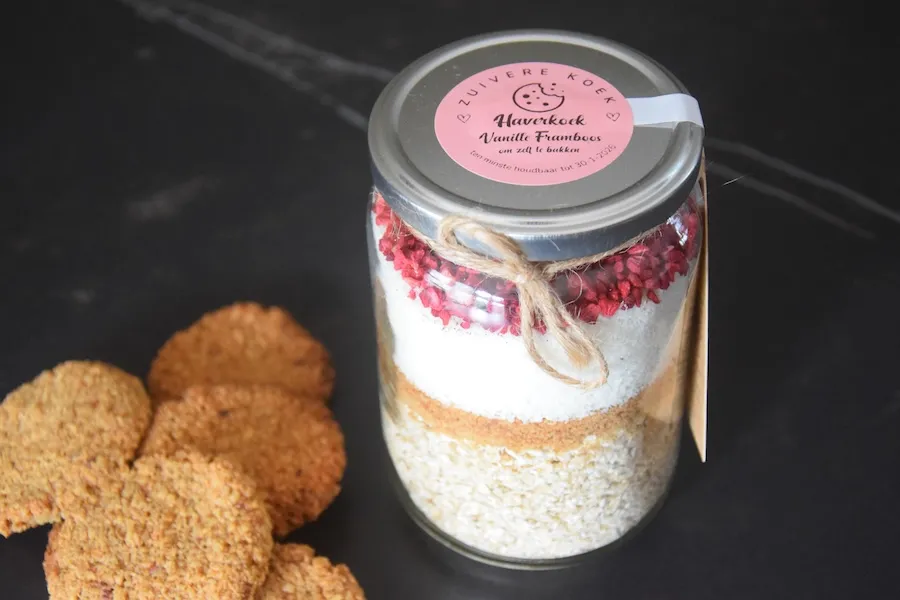 bak zelf gezonde haverkoek met vanille en framboos