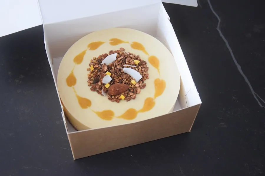 Gezonde Mango Kwarktaart met Citroen en Gember in doos