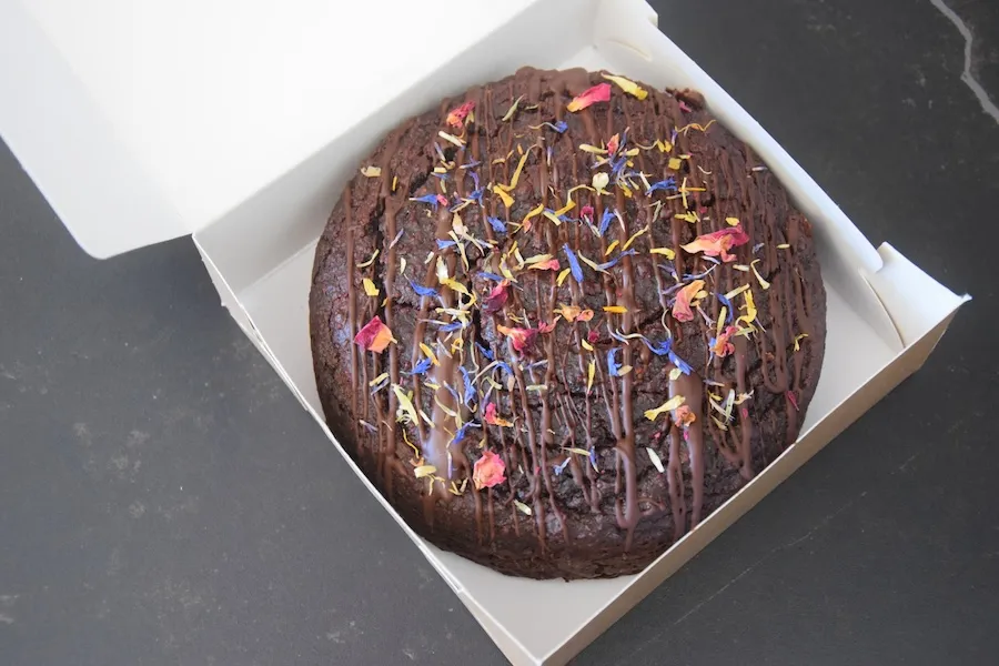 Pure Chocoladetaart natuurlijk gezoet verpakt