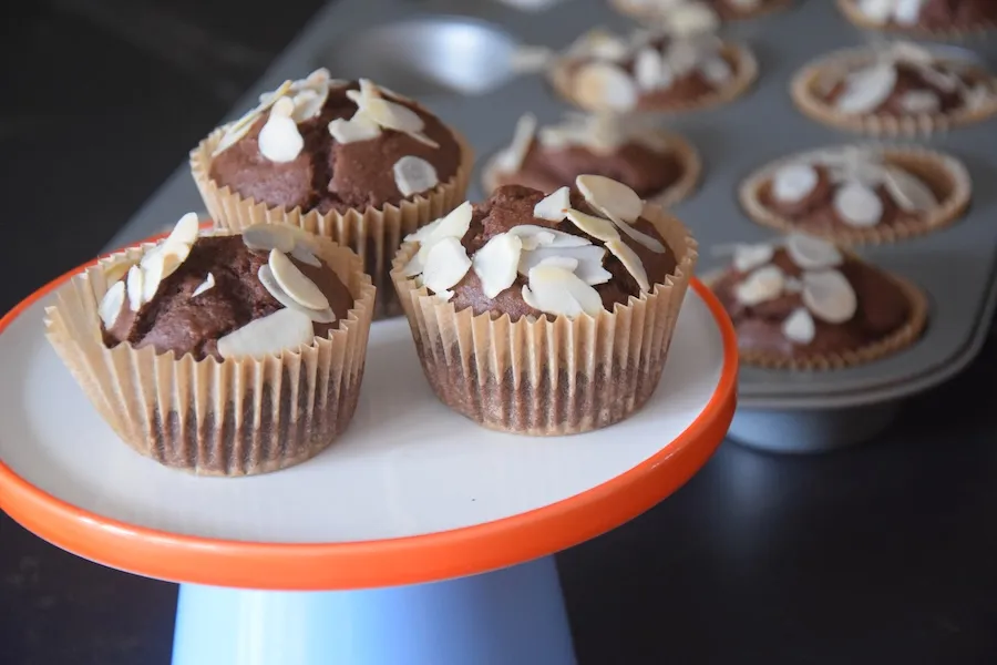 glutenvrije en suikervrije chocolademuffin
