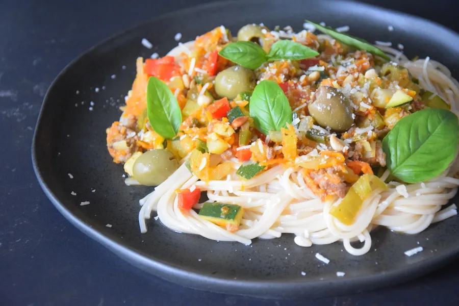 spaghetti bolognese