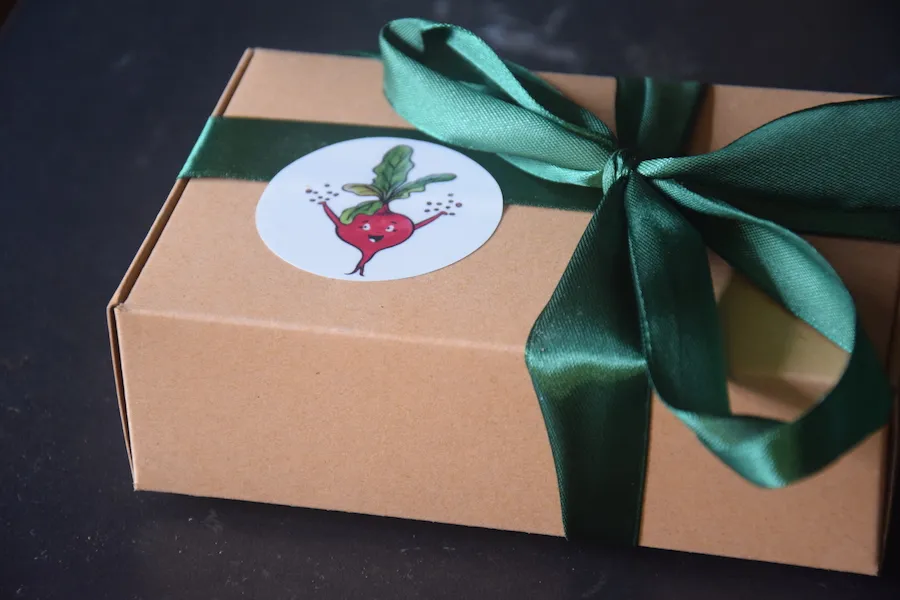 Feestelijke box met Taart Natuurlijk